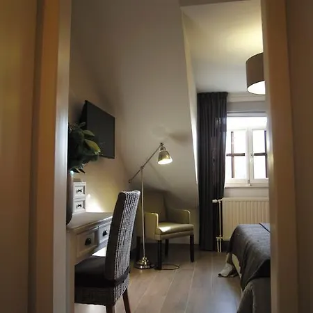 Bed & Breakfast De Kleine Magnolia 3*